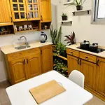 Downtown Apartment Near To Corniche